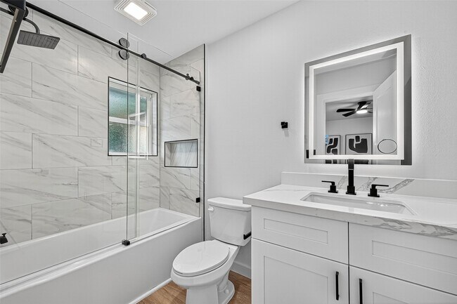 Building Photo - 7131 Mobud Dr