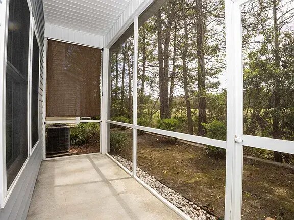 Building Photo - 1805 Low Country Pl