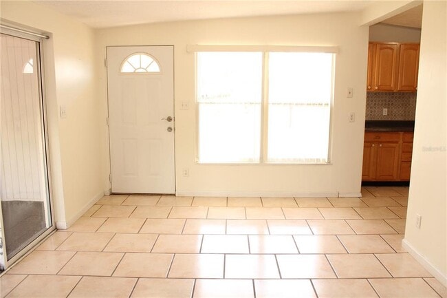 Building Photo - 2211 Emory Ave