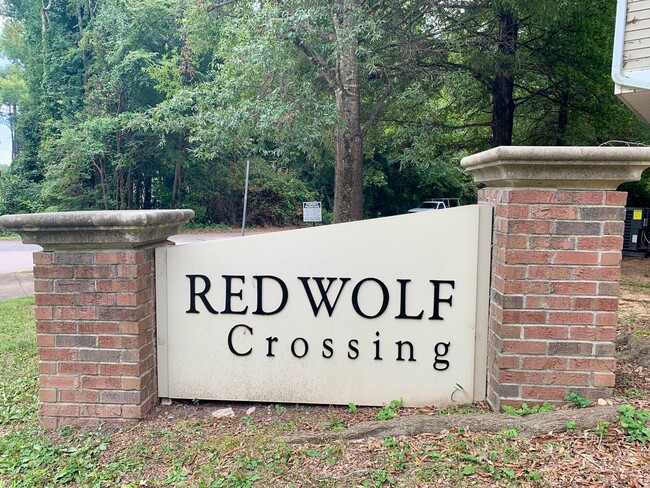 Building Photo - Amazing Location Near Downtown and NC Stat...