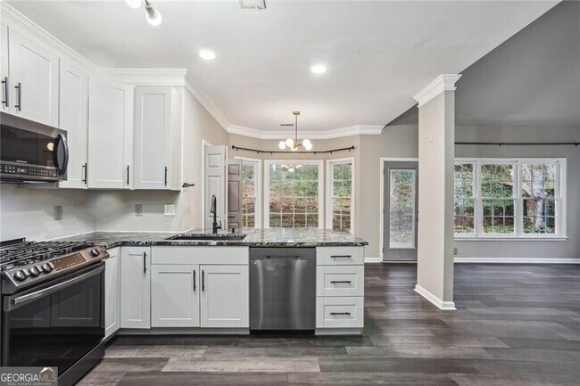 Building Photo - 2120 Sweetbirch Trail