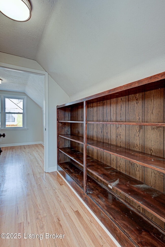 Building Photo - 3630 Windward Way