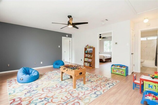 Building Photo - 20805 Jumpers Delight Ln