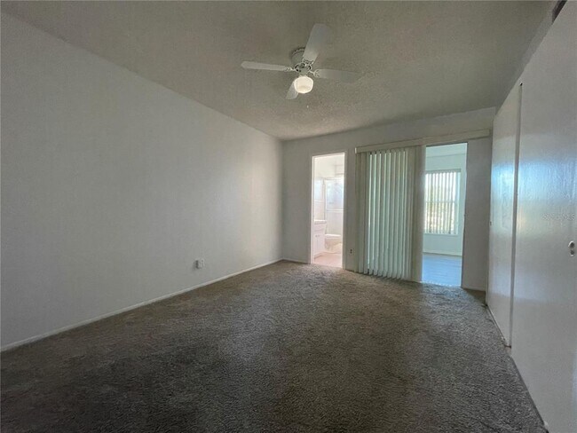 Building Photo - 2359 Finlandia Ln