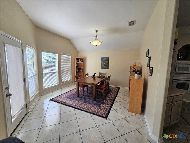 Building Photo - 2253 N Ranch Estates Blvd