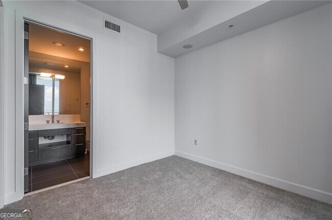 Building Photo - 1820 Peachtree St NW