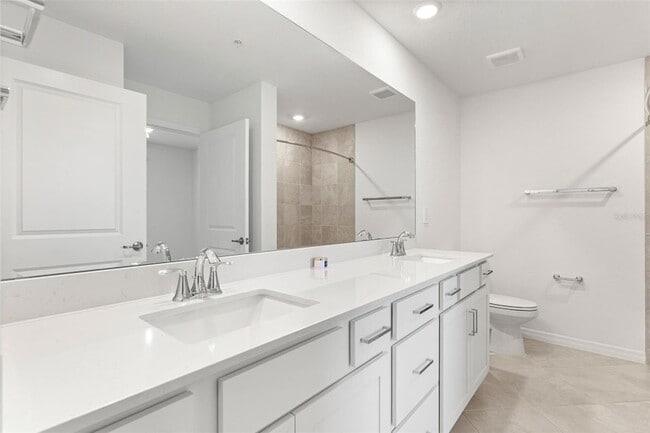 Building Photo - 19140 Scallop Lp