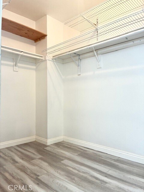 Building Photo - 15085 Alyssum Ct