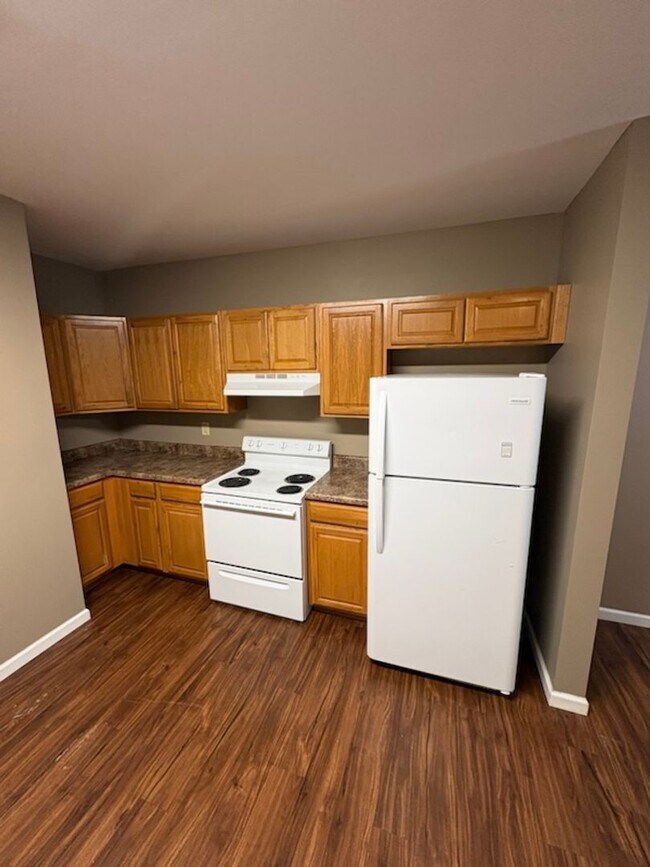 Building Photo - Jefferson Commons Apartments