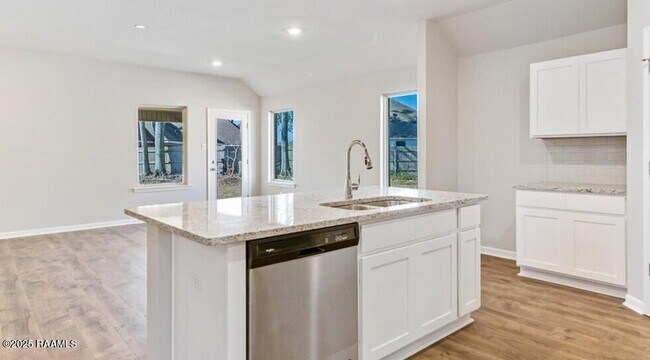 Building Photo - 136 Romain Picard Dr