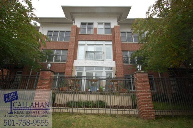 Building Photo - River Market 2 bedroom Condo