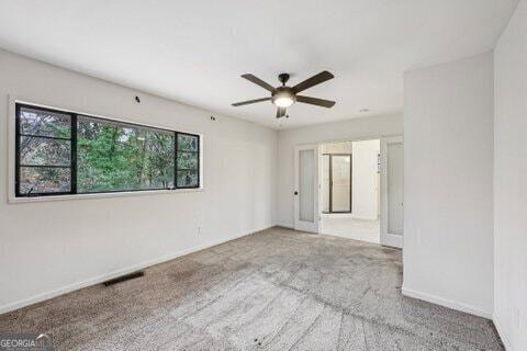 Building Photo - 2562 Farley St