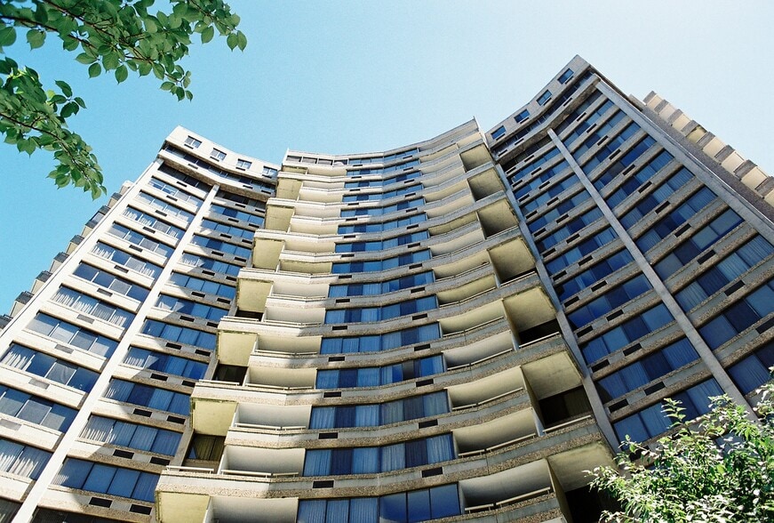 Hampton Plaza Apartments 302 E Joppa Rd Towson MD 21286 Apartment