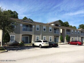 Building Photo - 7920 Merrill Rd
