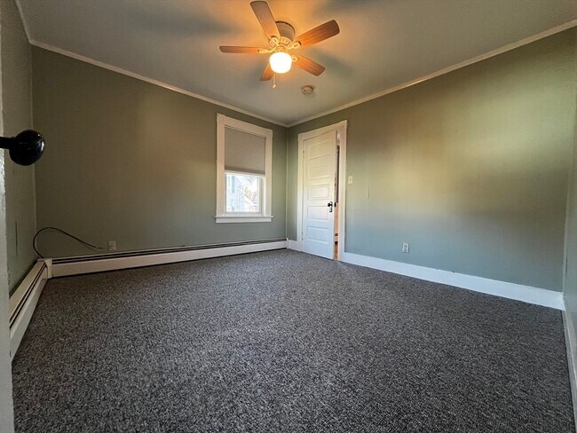 Building Photo - 263 Middlesex St