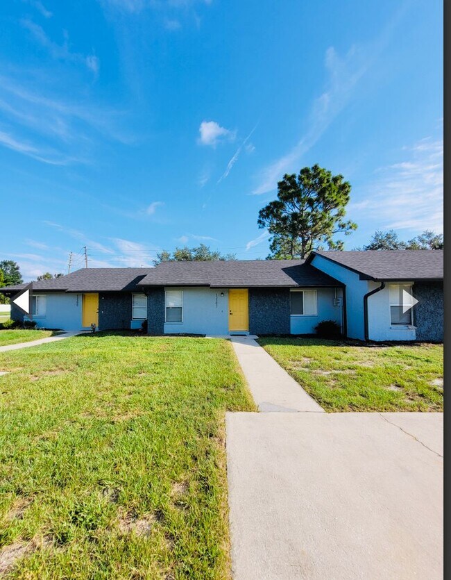 Primary Photo - CK Antonio Circle