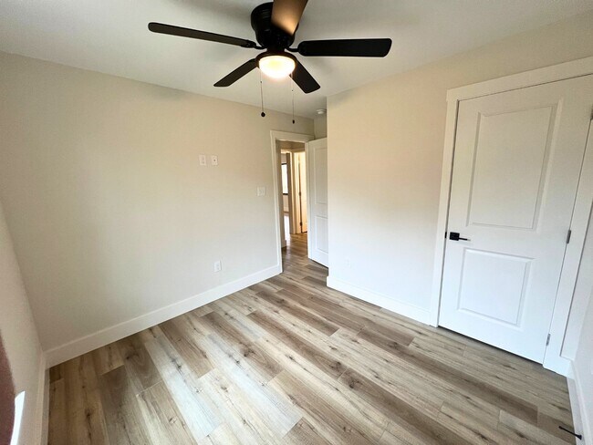 Building Photo - 9905 Coward Mill Rd