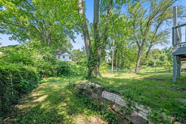Building Photo - Cozy 3-Bedroom Home in Ferguson – $1,499/m...