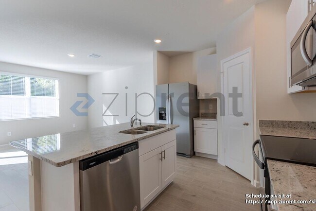 Building Photo - 458 Salisbury Cir