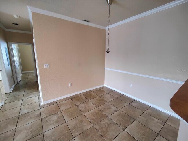 Building Photo - 3737 Castle Pines Ln