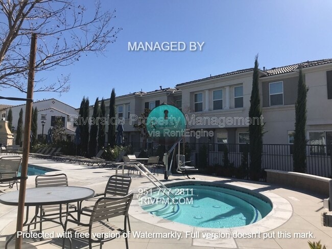 Building Photo - 14552 Sienna Pl