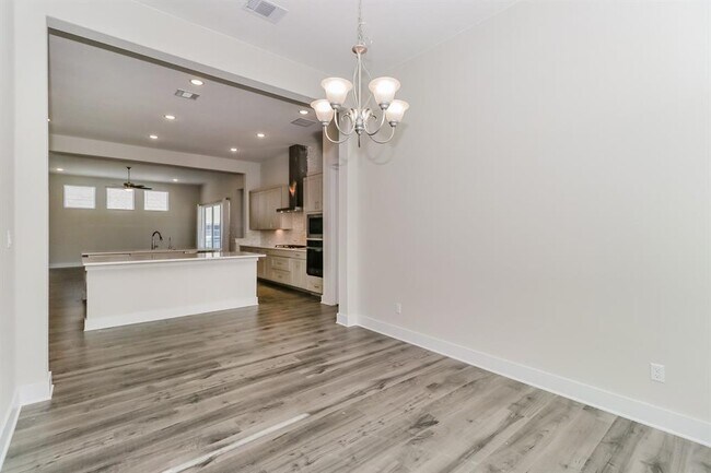 Building Photo - 6101 Antelope Well Ln