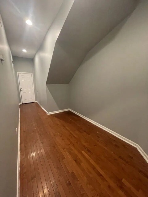 Building Photo - 146 W 66th St