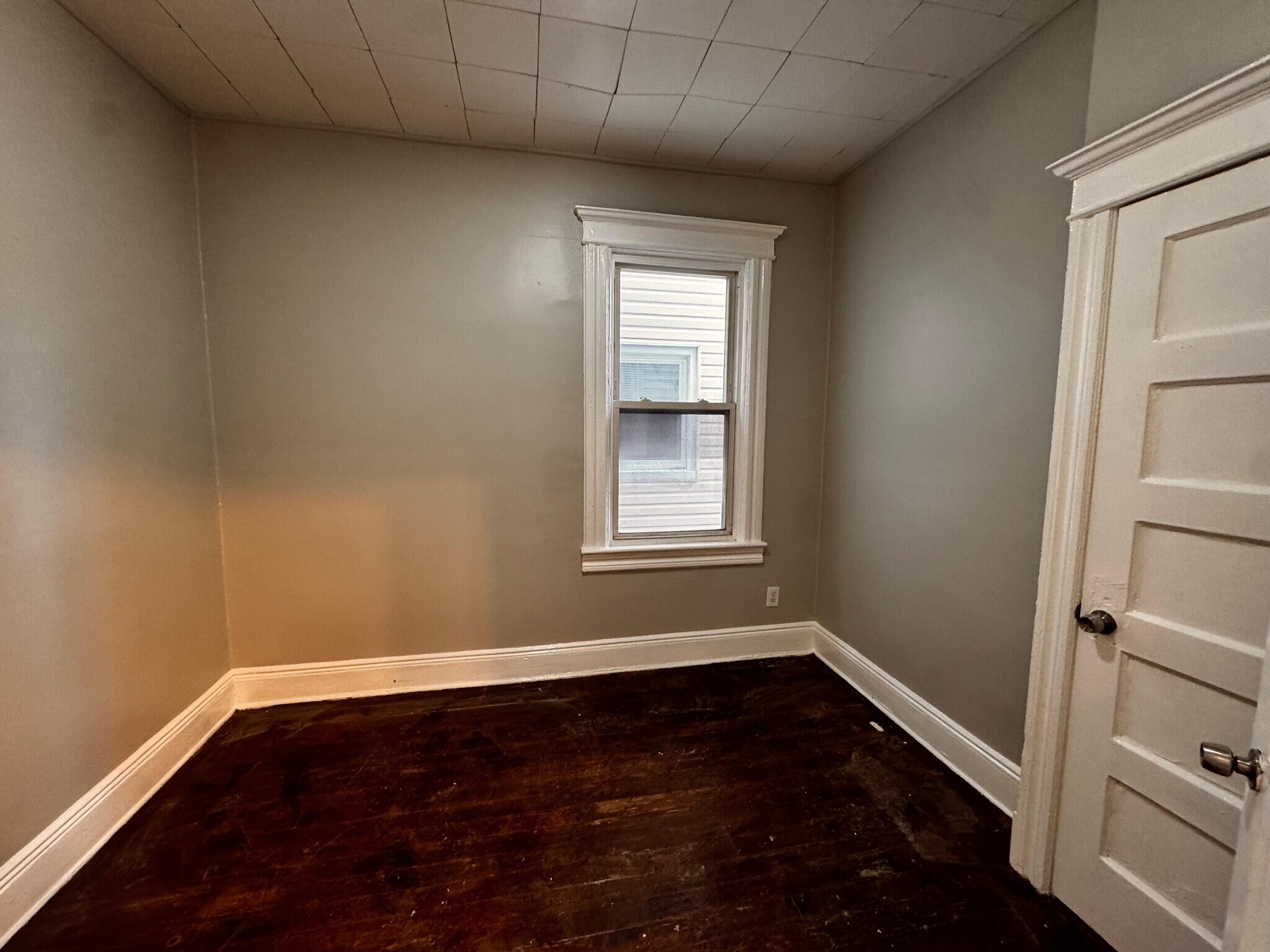 Building Photo - 314 Armstrong Ave