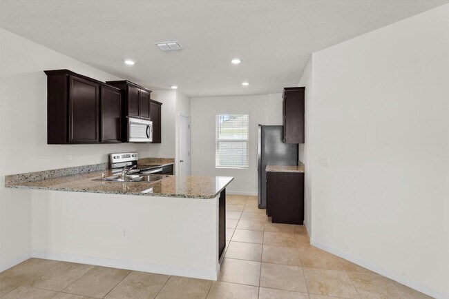 Building Photo - 11160 SW Hadley St