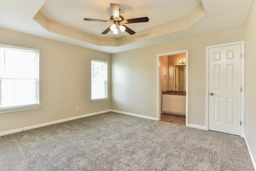 Building Photo - 1118 Benton Mason Dr