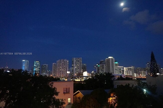 Building Photo - 546 SW 1st St