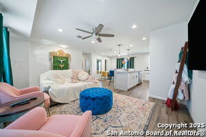 Building Photo - 3634 Du Barry Dr