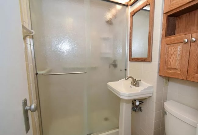 Building Photo - 3316 N 77th St
