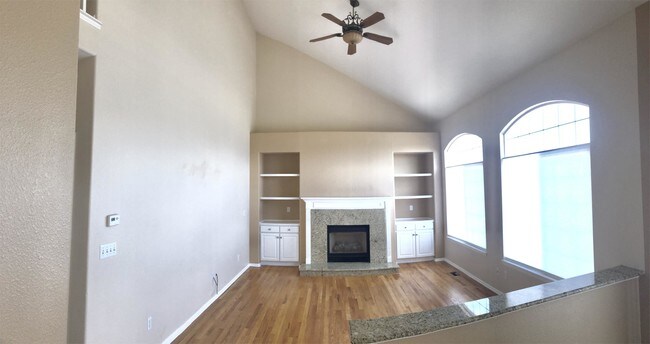 Building Photo - 2585 Clayton Cir