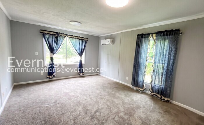 Building Photo - 2936 Boynton Dr