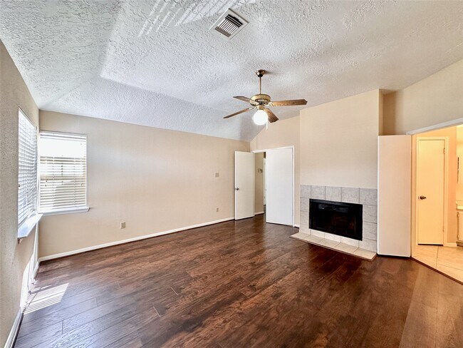 Building Photo - 6437 Chatham Island Ln