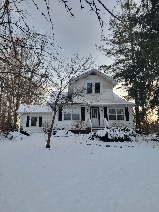 Primary Photo - 808 W National Rd