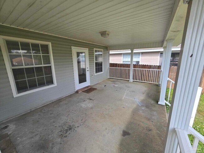 Building Photo - 3115 Flintlock Dr