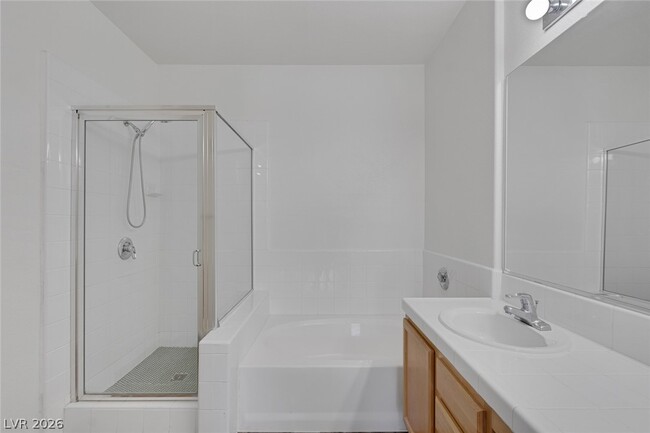 Building Photo - 912 Duckhorn Ct