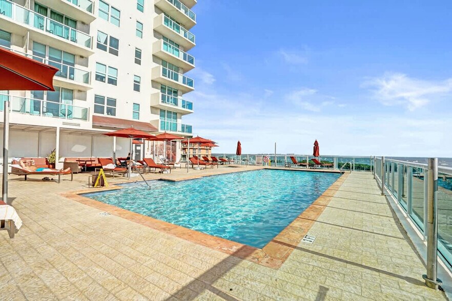 Building Photo - 2889 McFarlane Rd