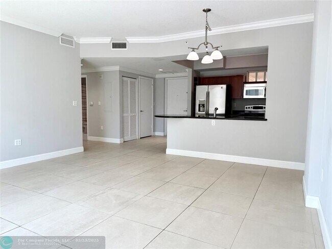 Building Photo - 7266 SW 88th St
