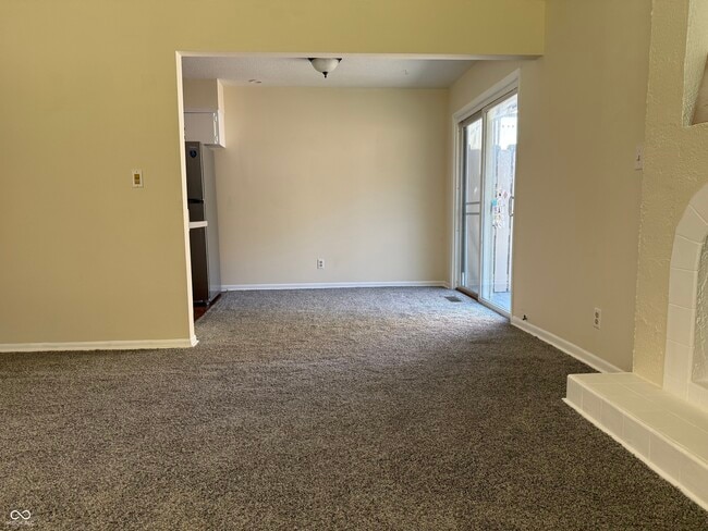 Building Photo - 8365 Paso Del Norte Ct