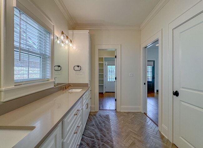 Building Photo - 3026 Gentilly St
