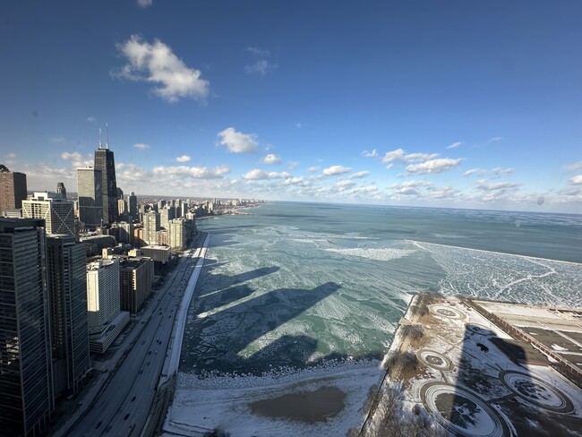 Building Photo - 505 N Lake Shore Dr