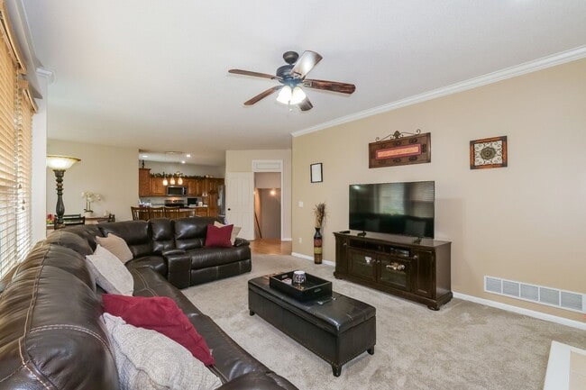 Building Photo - Beautiful 5 Bedroom 4.5 Bathroom Olathe Home with Finished Basement, 3-Car Garage & Flexible Furn...