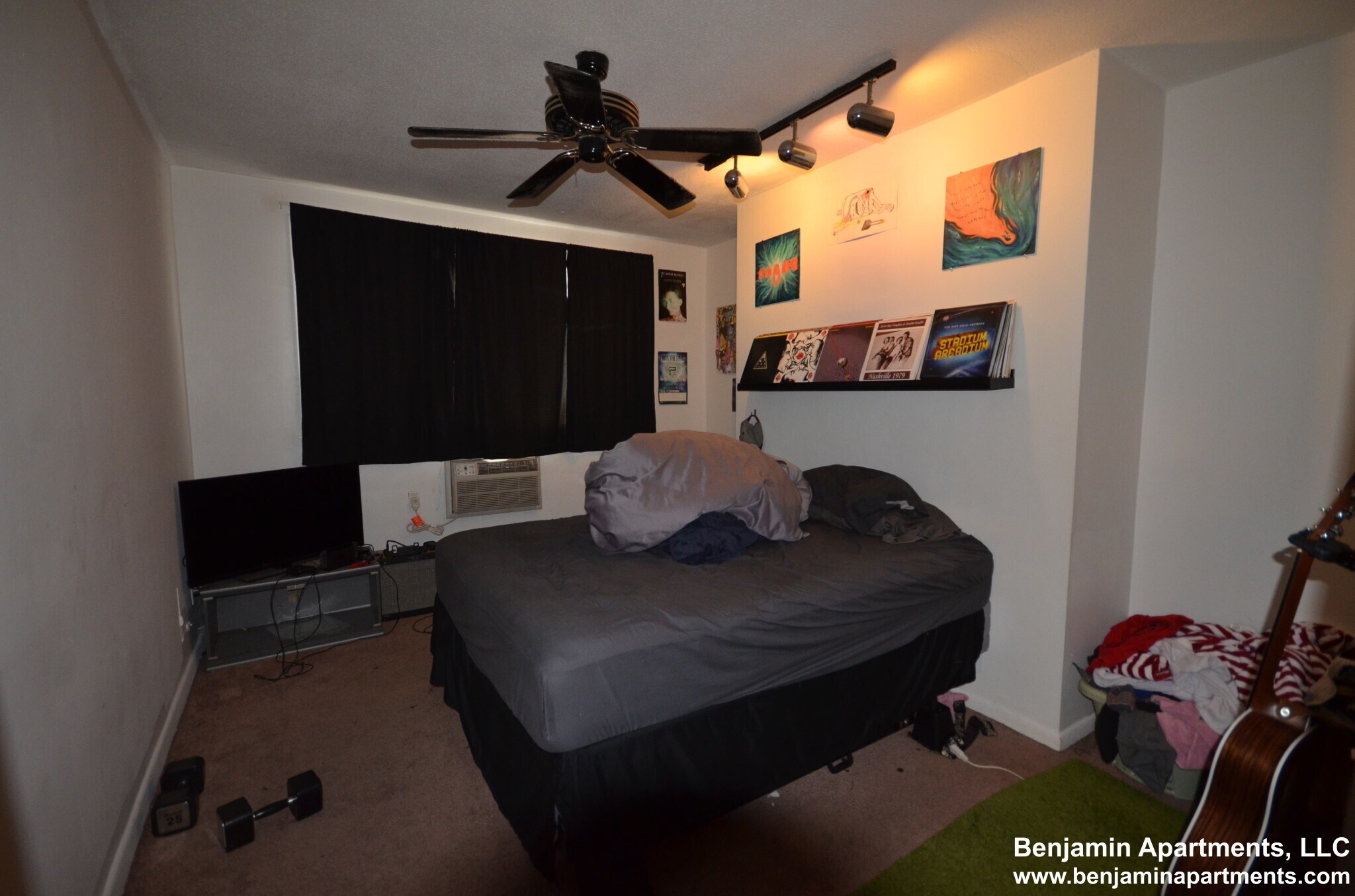 Building Photo - 50 Evergreen St