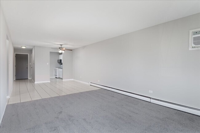 Building Photo - 5740 East Ave