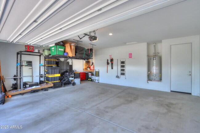 Building Photo - 37903 W San Clemente St
