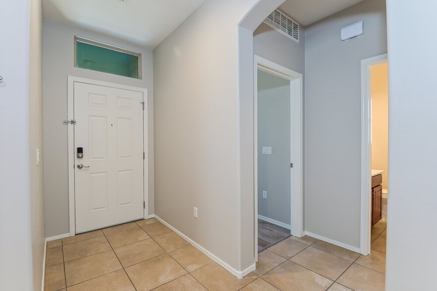 Building Photo - 7360 E Alderberry St