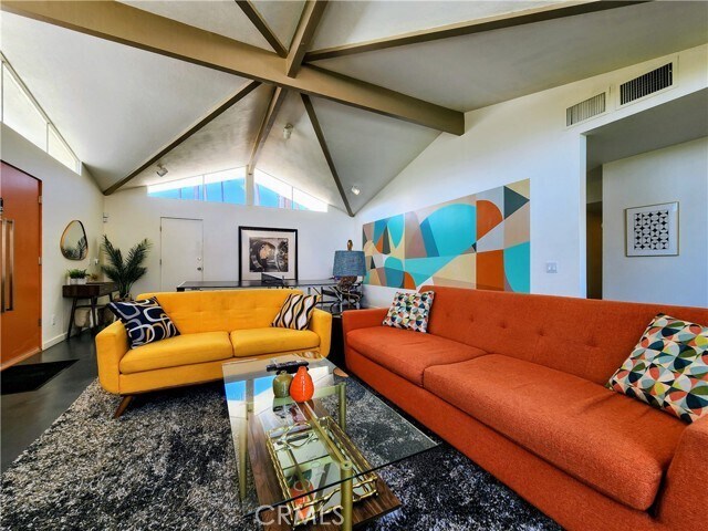 Building Photo - 2499 S Palm Canyon Dr